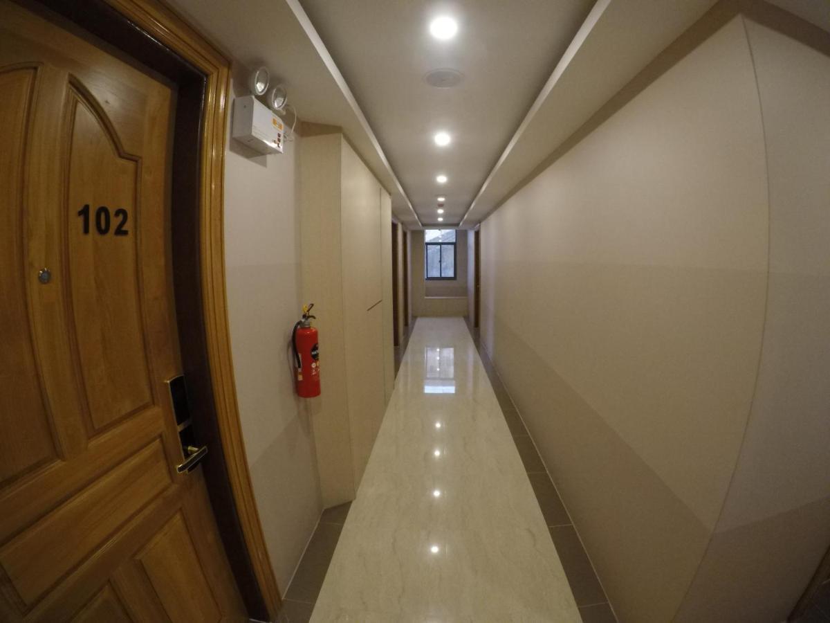 Yangon Hotel 57 Exterior photo