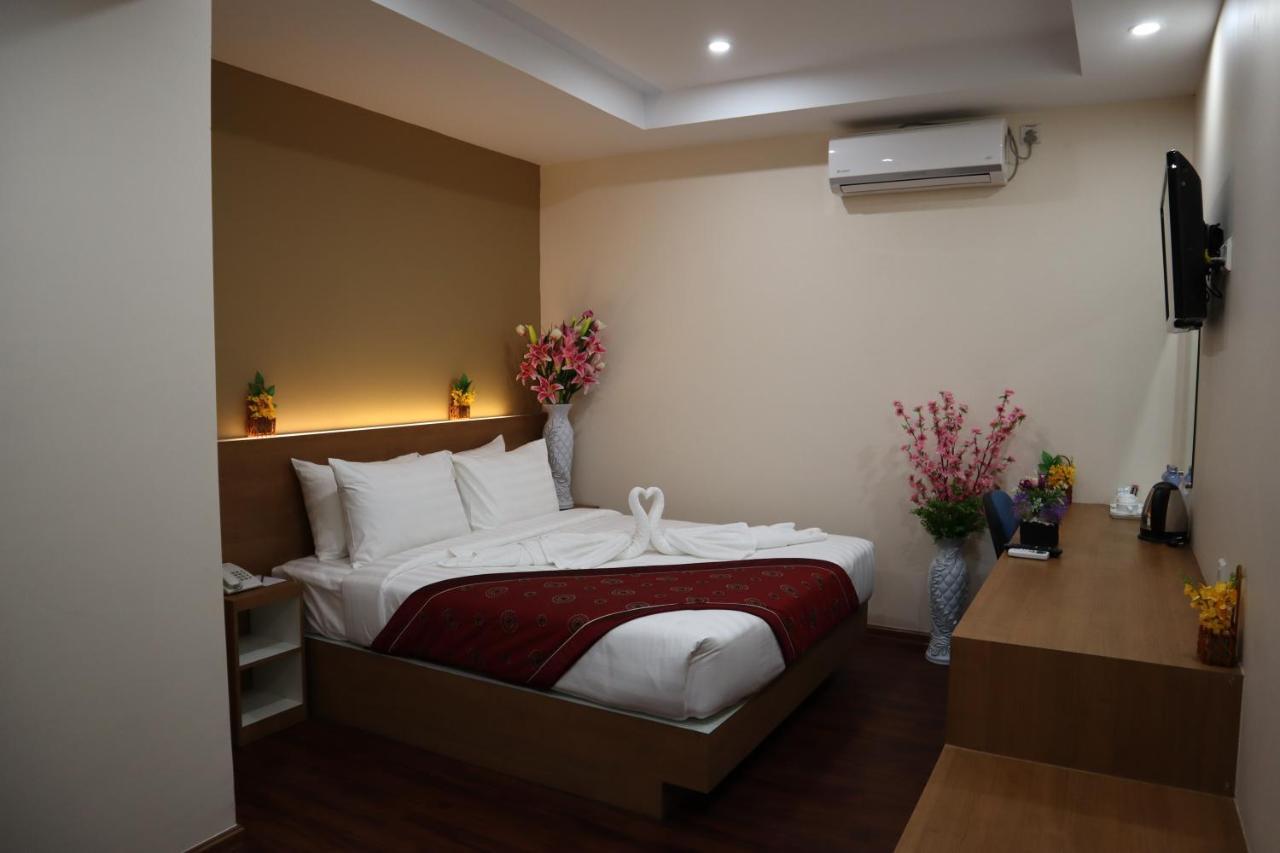 Yangon Hotel 57 Exterior photo